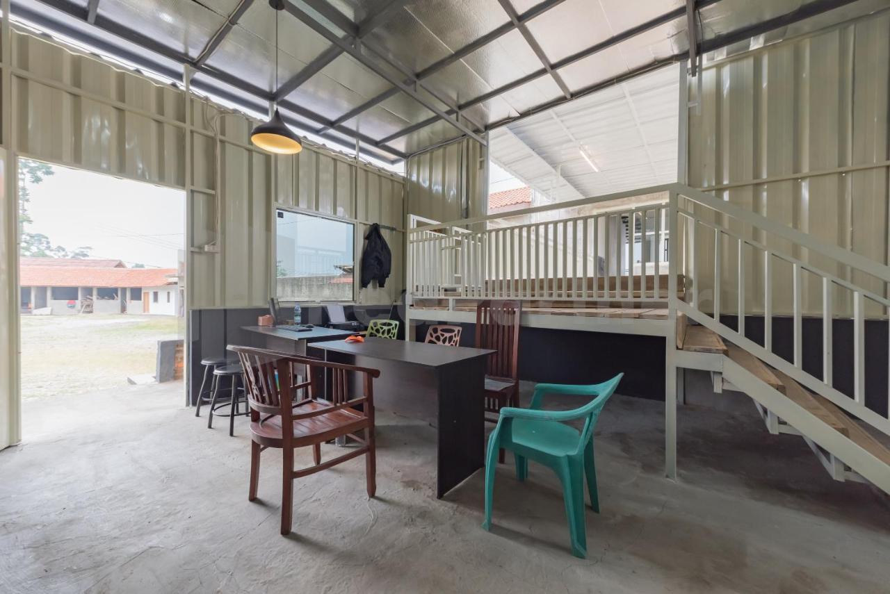 Pondok Hefi Ciwidey Mitra Reddoorz Ngoại thất bức ảnh